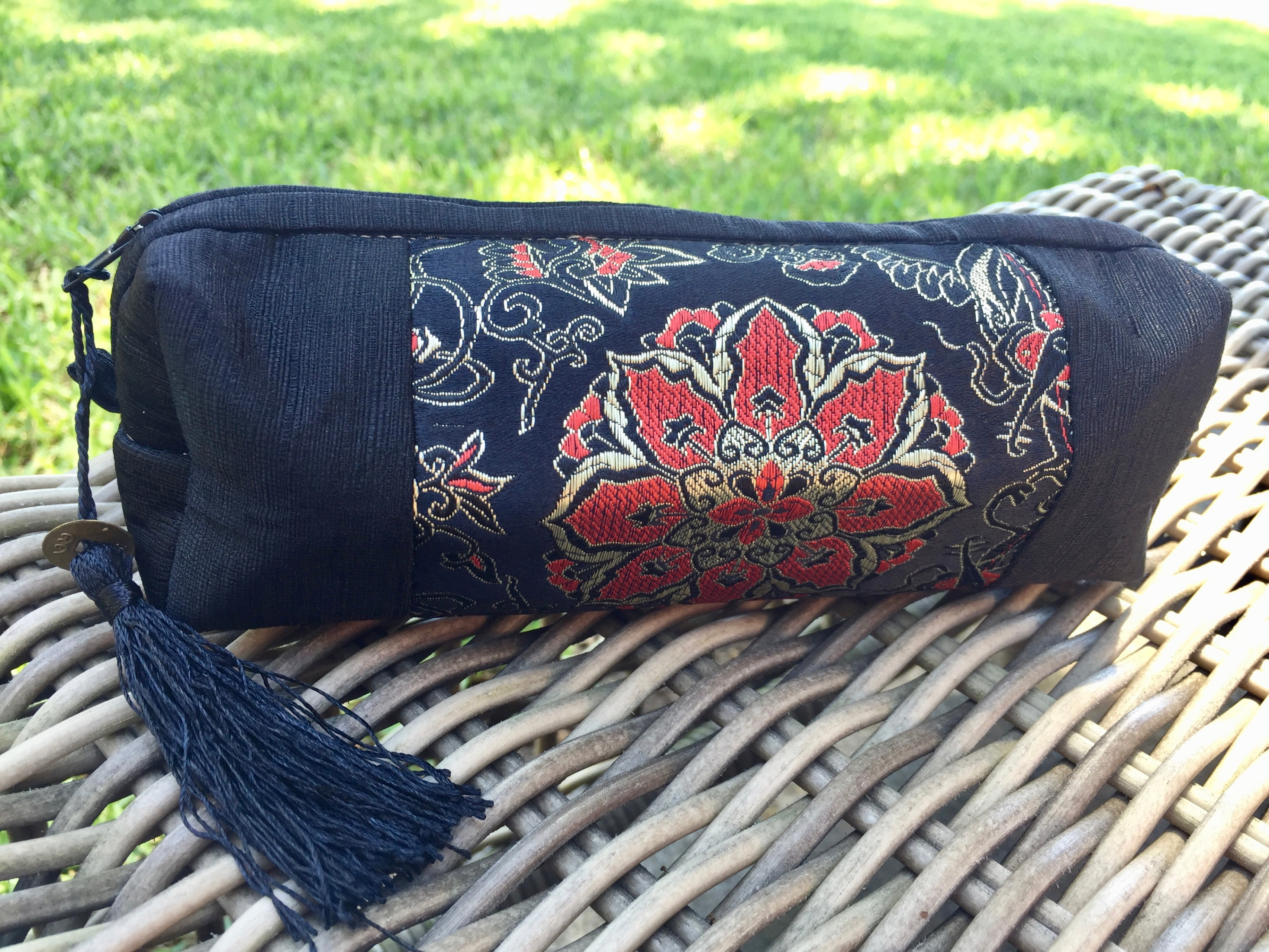 Zippered Silk Travel Bag For Jewelry